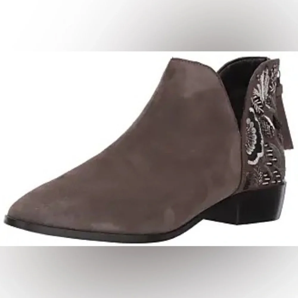KENNETH COLE REACTION🖤 Ankle Booties w/ Beaded & Sequin Detail 🖤